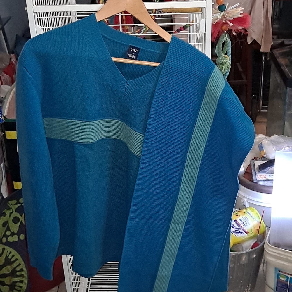 Mens sweater